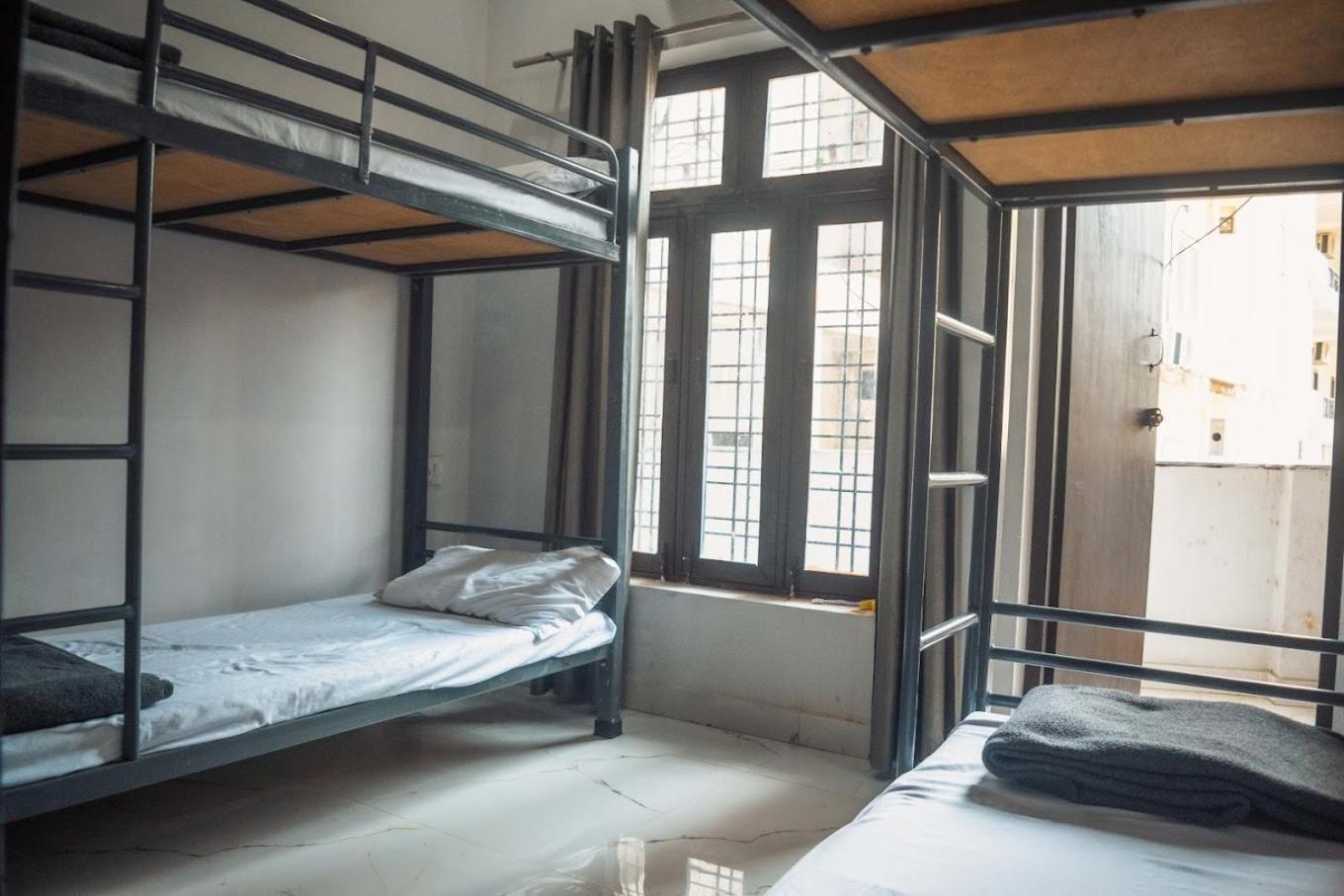 Olt Hostel Ришикеш Экстерьер фото