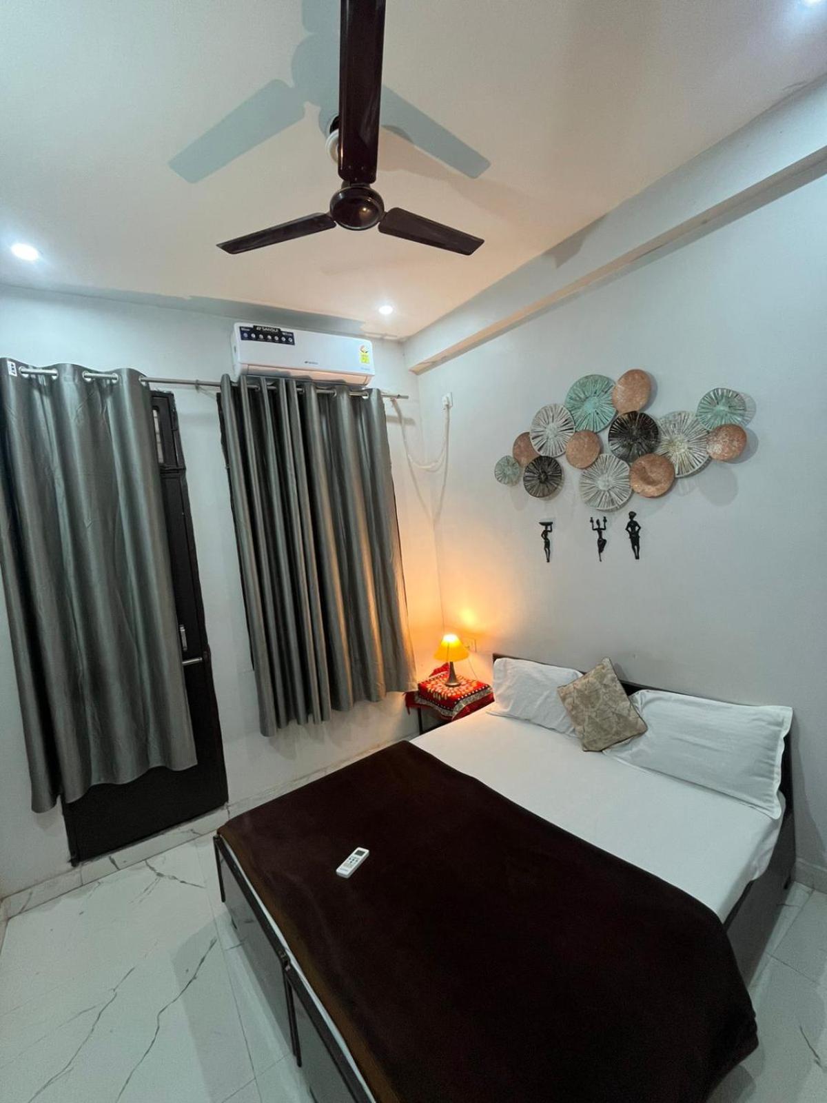 Olt Hostel Ришикеш Экстерьер фото